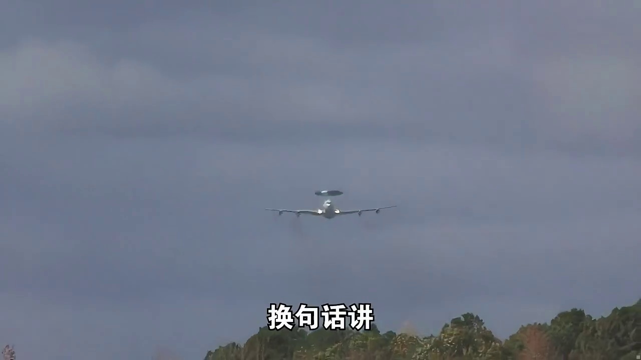 伊朗反击战术让美国很痛苦，专打关键节点，让美军战机飞不起来