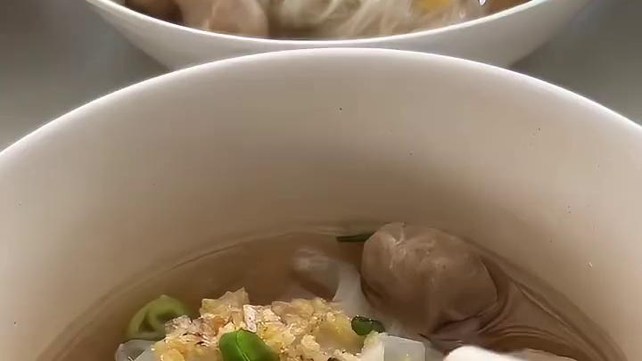 泰国清迈6毛钱一碗的面