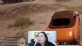 當?shù)氯A吃雞匹配到外國友人，園區(qū)眾人紛紛獻上自己的蹩腳英文！我們可千萬不要學……