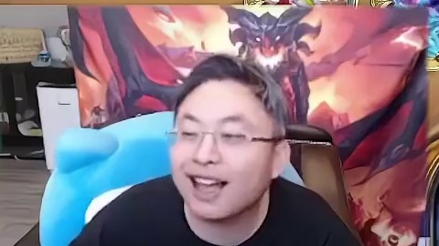 认不认识我炸弹哥 很好解场神器来了，虽然是解自己的场
素材来源玩家投稿，也欢迎大家通过hs_subm