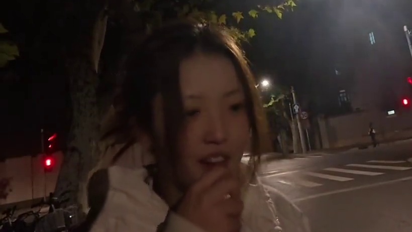 只要你敢于迈出社恐与敏感的一步，你将收获无数扛得住原相机仰拍的大美女！