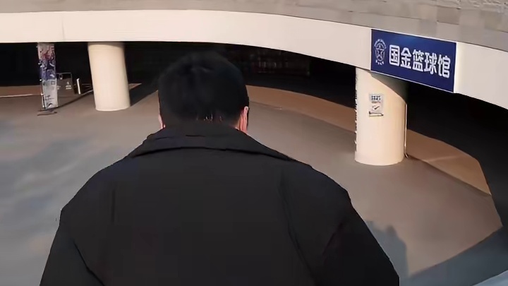 我偷偷拿老板手机发的视频嘿嘿嘿