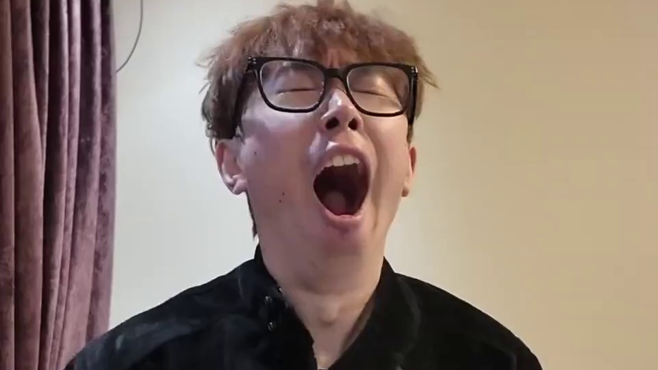 我是不多余了