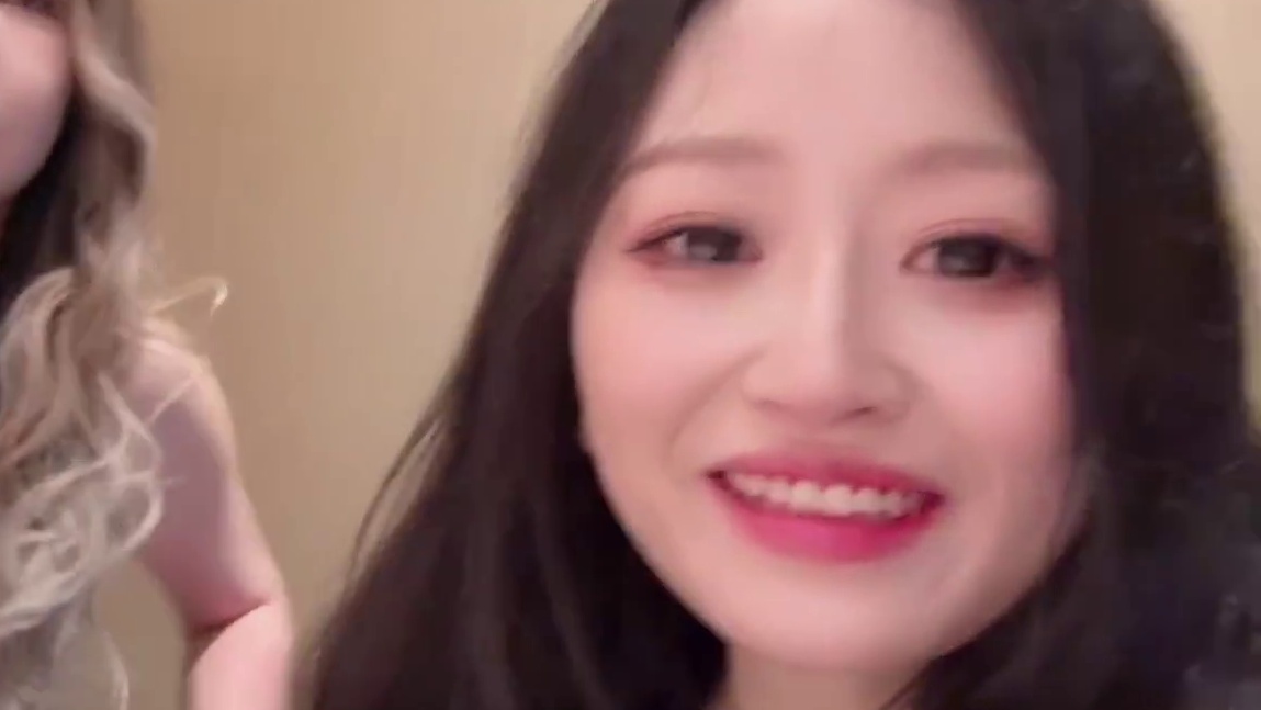 ？？？？？？？？？？帽帽你干嘛