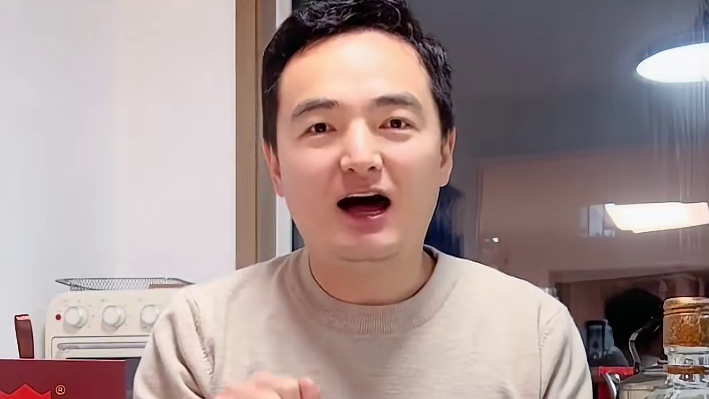 白酒趣味知识测试：白酒加水法测试真假靠谱吗？