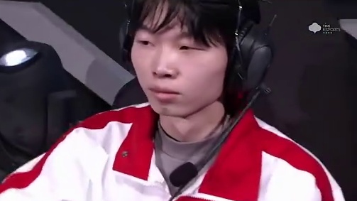 【2026S联赛春季赛第一赛段】第二周第四日第一场个人solo赛
AG vs Wz
第六局：苏格兰场