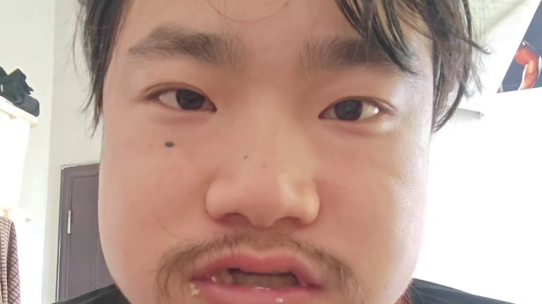 自卑的人特征
