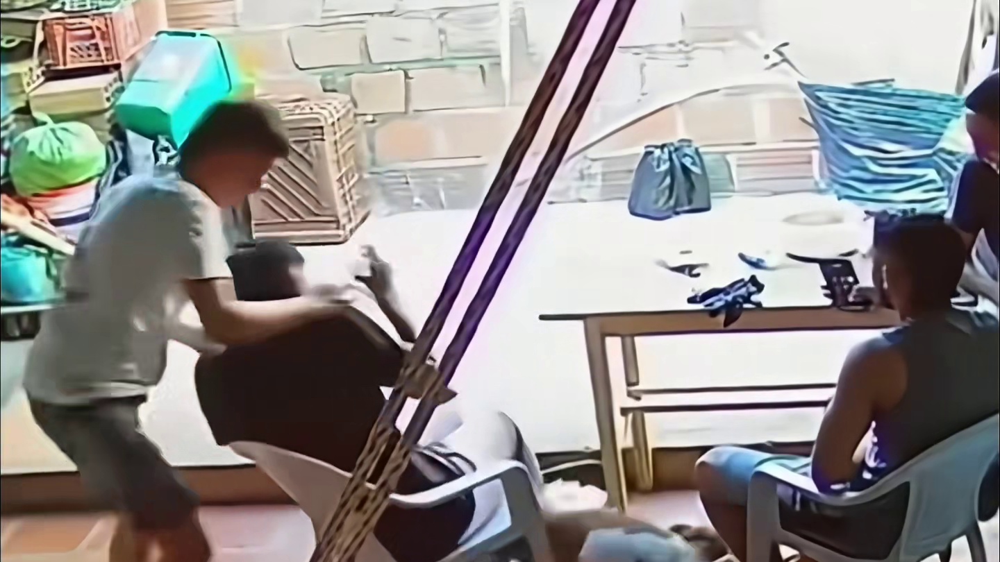 盘点被狗子撞飞的人