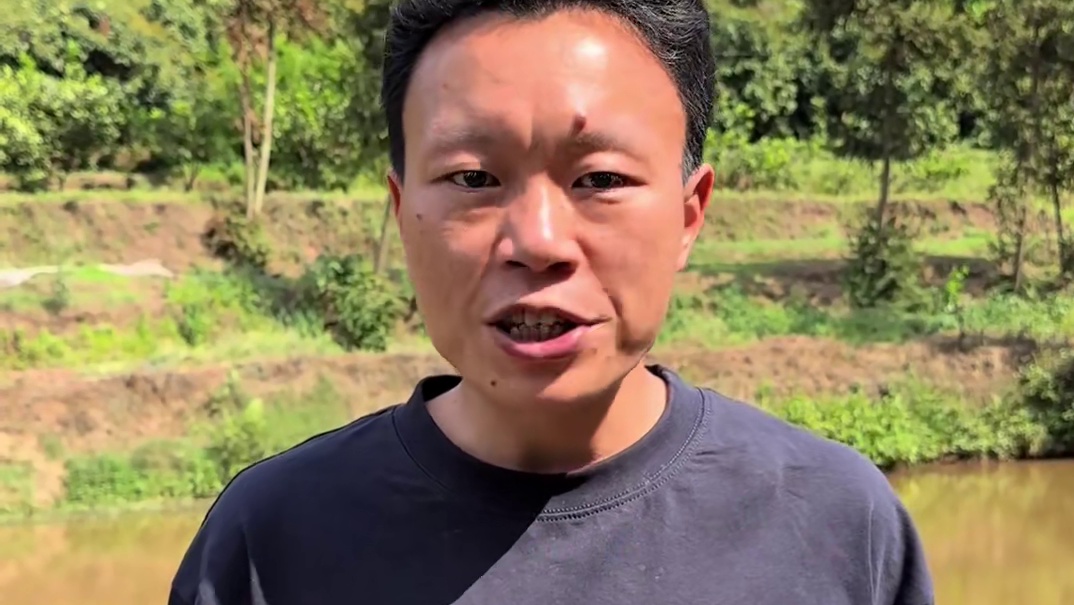隔壁村大老板的鱼塘因修路包给我，看看这次有多少鱼