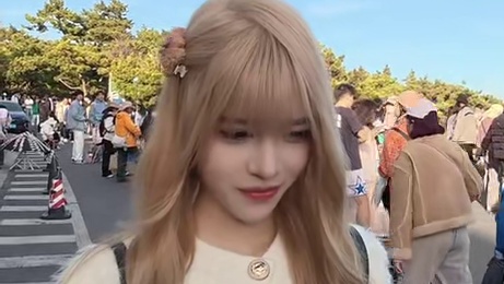 这女孩看似i人 熟悉之后实则反差啊
