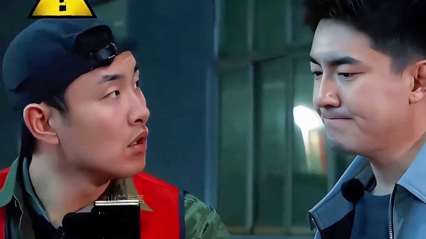不怕兄弟过的苦，就怕兄弟开路虎
