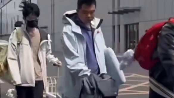一诺小雪亚运集训同款发型，射手都要变成流浪了吗