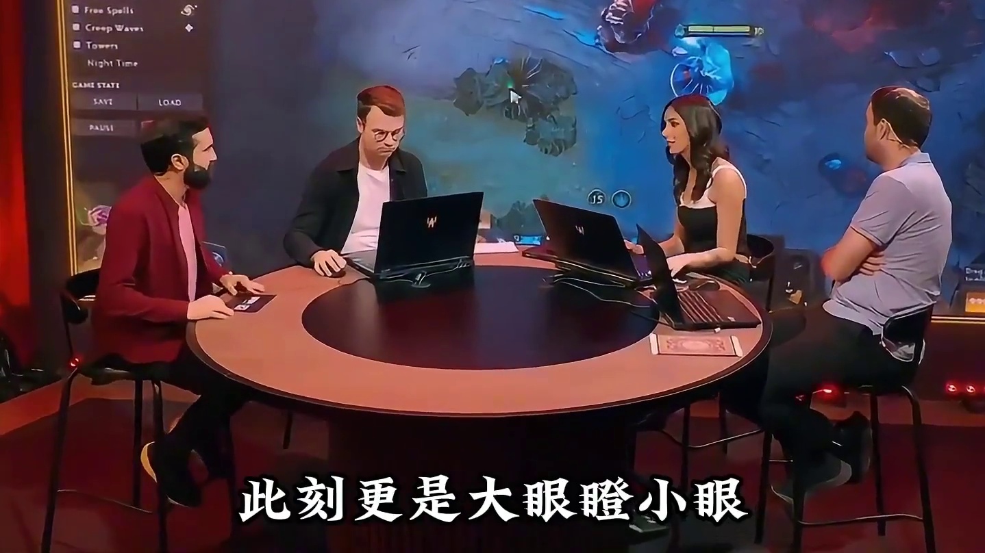 电竞比赛现场惊现选手集体打暂停找攻略！