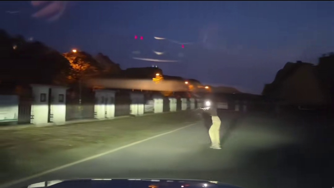 ＂欢迎老大！＂