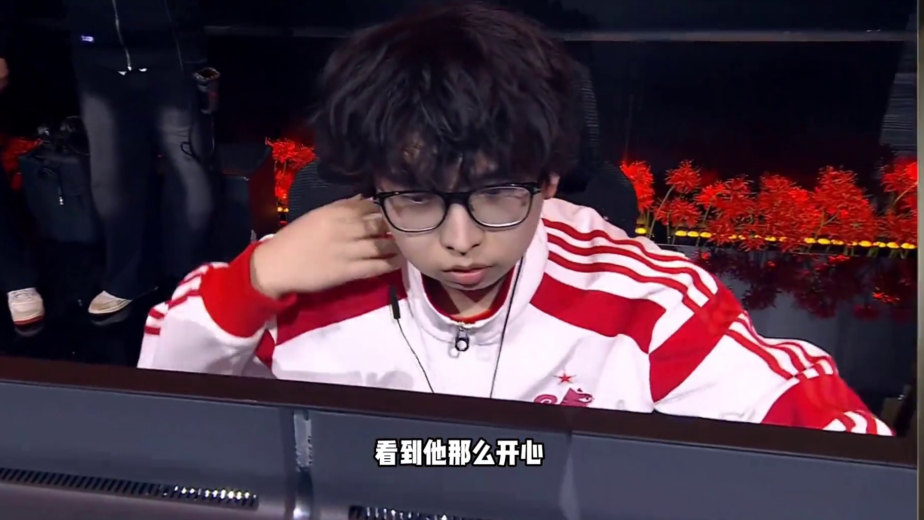 带头整活的电竞比赛 能不能再抽象一点？