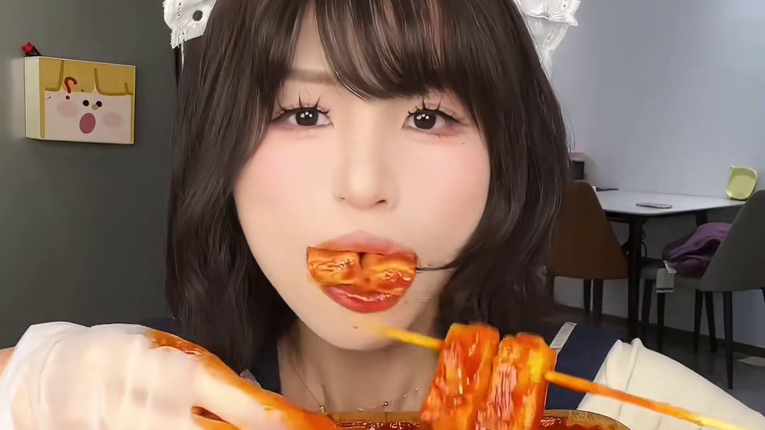 美食拼盘，挑战两口吃完