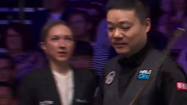 丁俊晖VS赵心童 2026斯诺克世锦赛 第三阶段 第一局