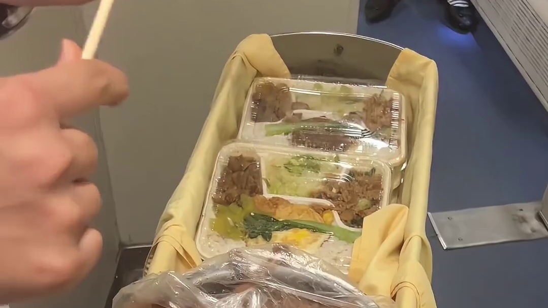 火车上的盒饭你吃过吗？