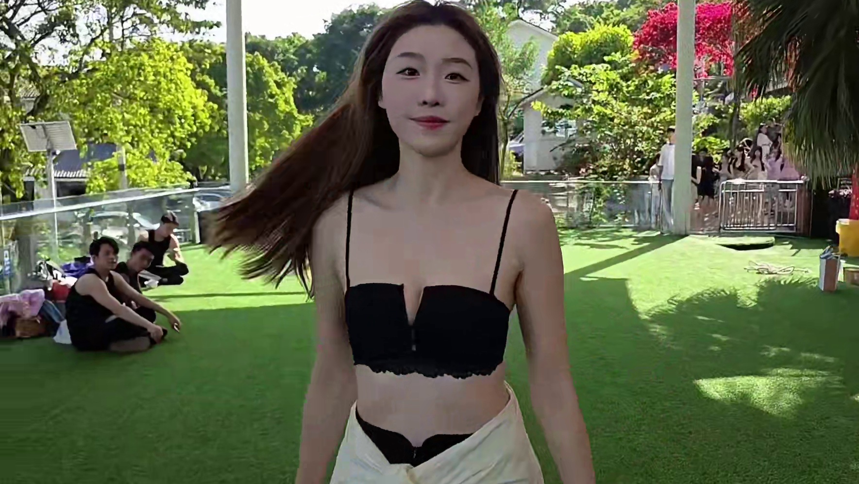 【集梦张开朗【233】集梦女主播重庆泳装秀，张开朗声称谁是你心中的极品