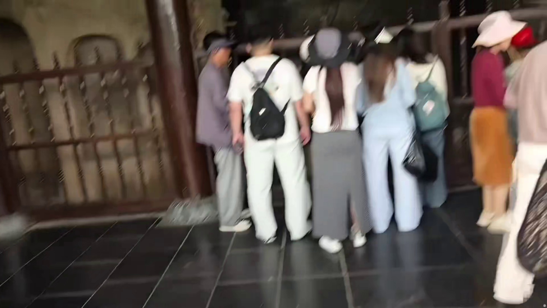 “直播关掉”