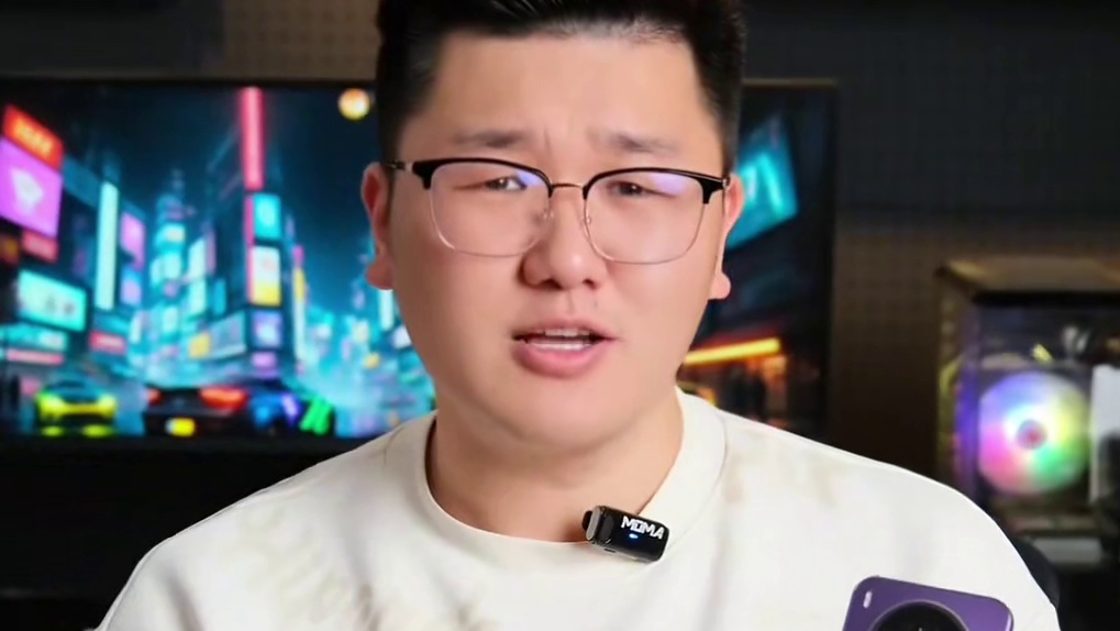 什么手机颜值在线又防水，还有10200mAH的电池？