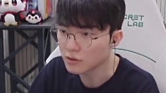 Faker表示Keria续约一事 他也是昨天才刚知道 真的很难相信股东之一的他不知情