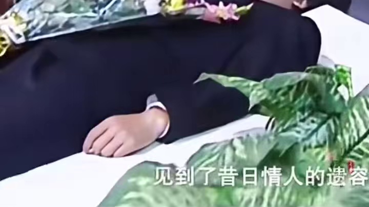 致敬英雄