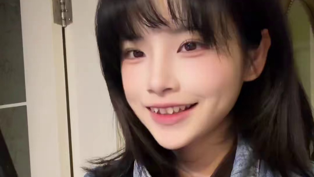 给新粉一点震撼。 去年发过来着…由于太过雷霆只发了一点点……其实拍了很多很多………