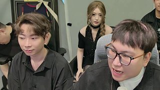 突現(xiàn)鏡頭展示楊齊家妻