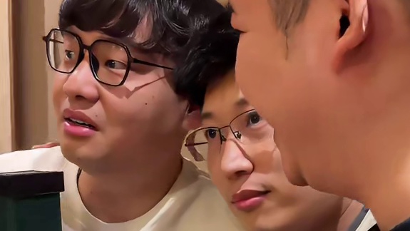 请选择你的英雄