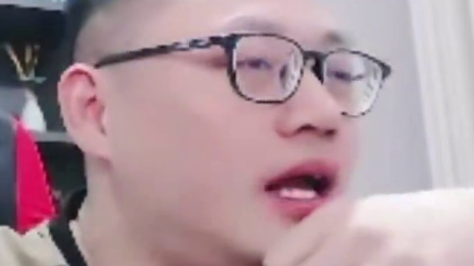 我是背靠背，我依旧无敌