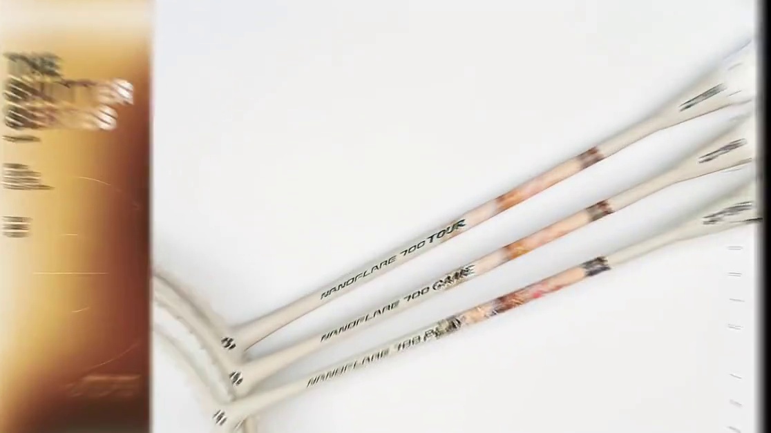 中羽开箱丨YONEX「拾光系列」球拍图赏 当记忆被拉回到初次拾起球拍的时刻，总有三个绕不开的系列：弓