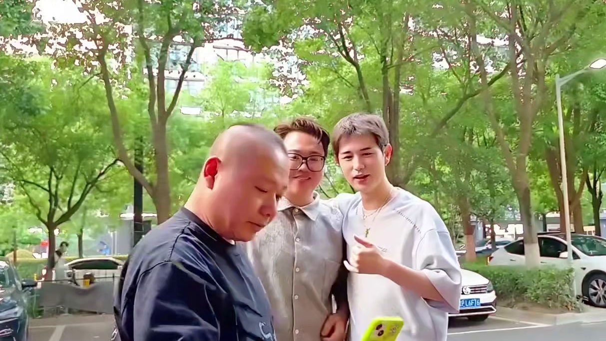 大狠太有节目了