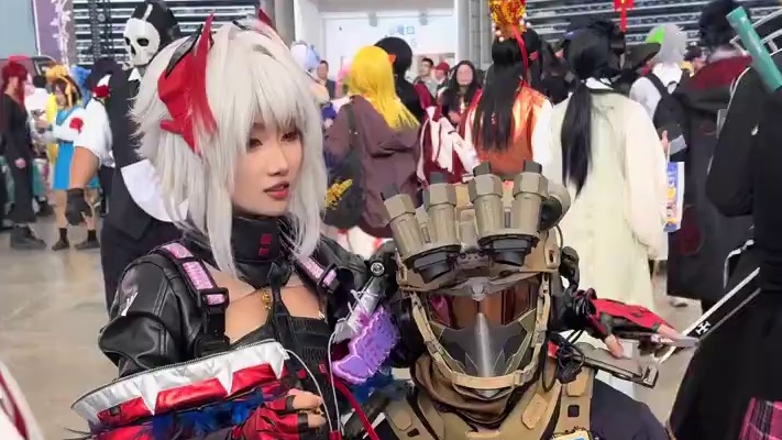 和威风的龙去五一漫展撒狗粮的第一天 #