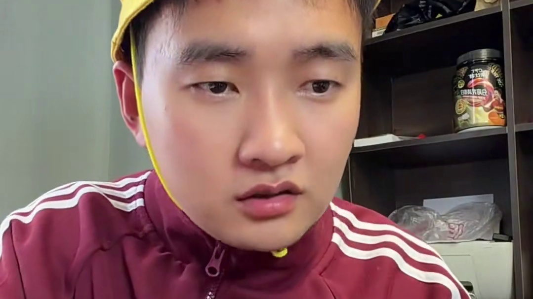 当00后弟弟想加我联系方式