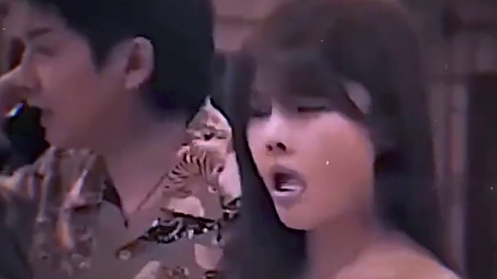 眼镜男因未及时佩戴眼镜导致错过救援时机，负案件主要责任，判处无妻徒刑