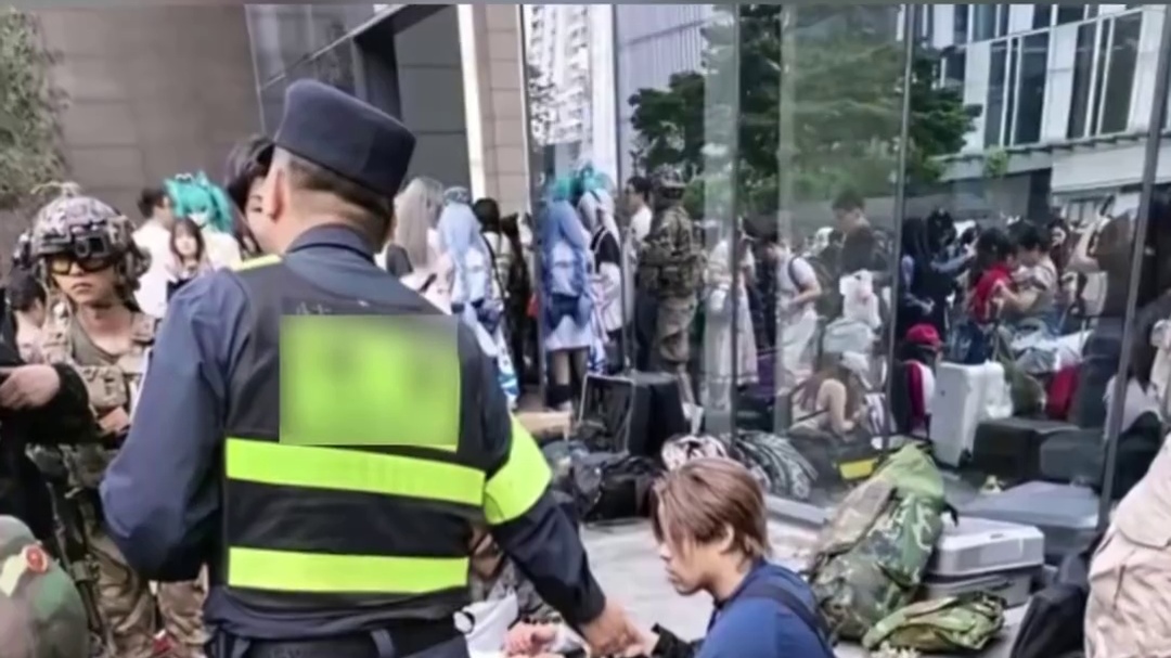这波属于是生化危机照进现实了 cr：