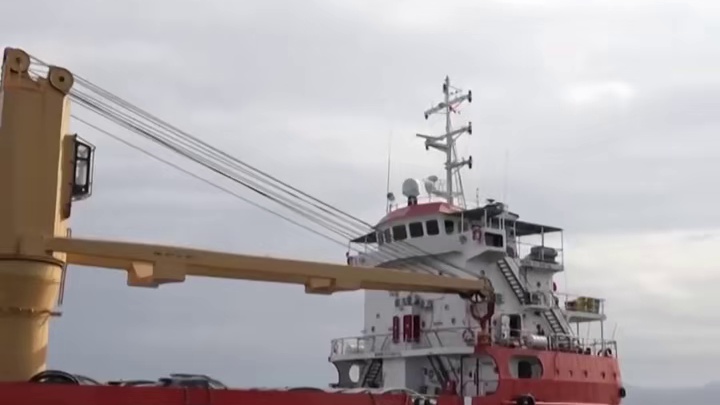 海峡航运受阻，伊拉克给石油买家打巨折，但买家需穿越霍尔木兹海峡提货