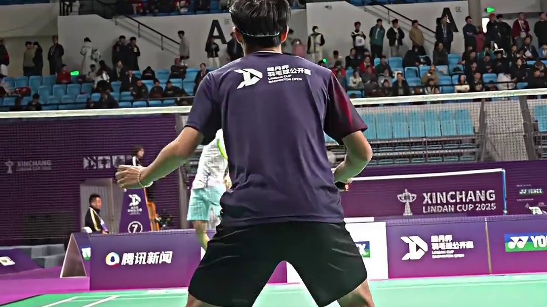 对手：这么看来伍家朗确实更胜一筹