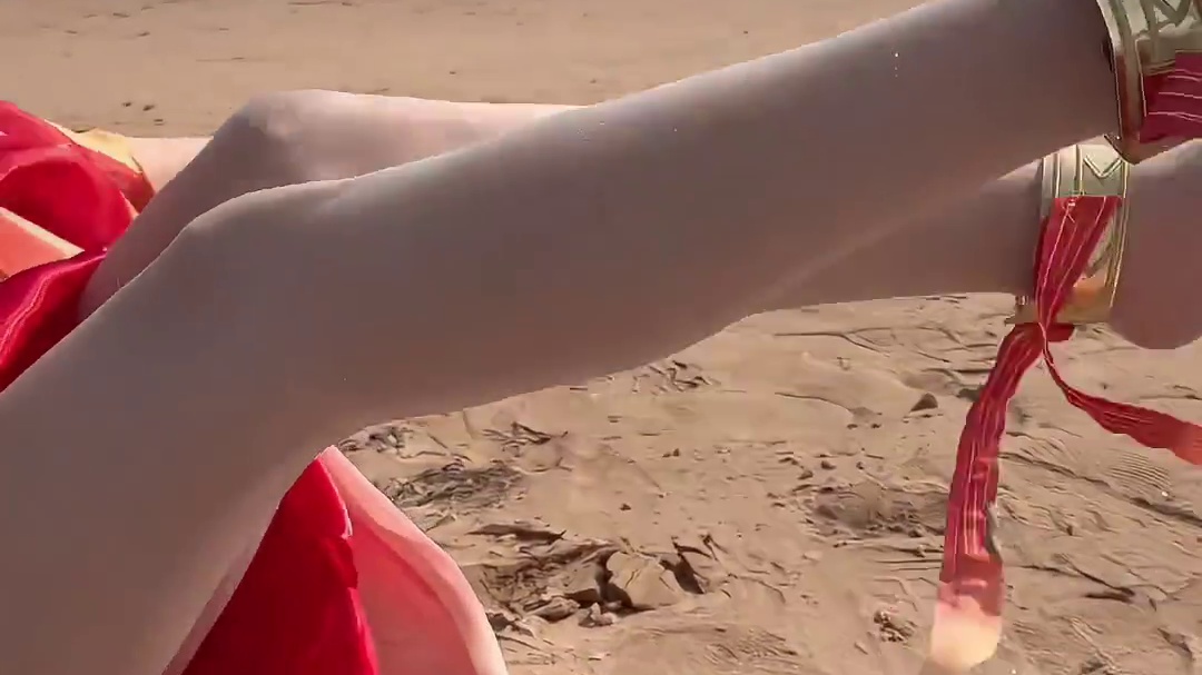 我知道的 你想看海边的大乔 
OOC