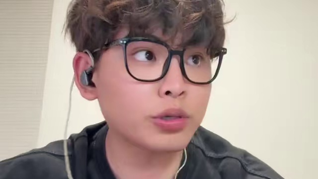 当你夜市开出T0枪皮时...