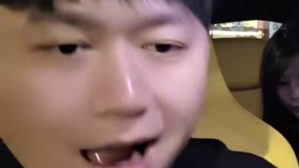小米让妹子同时尖叫