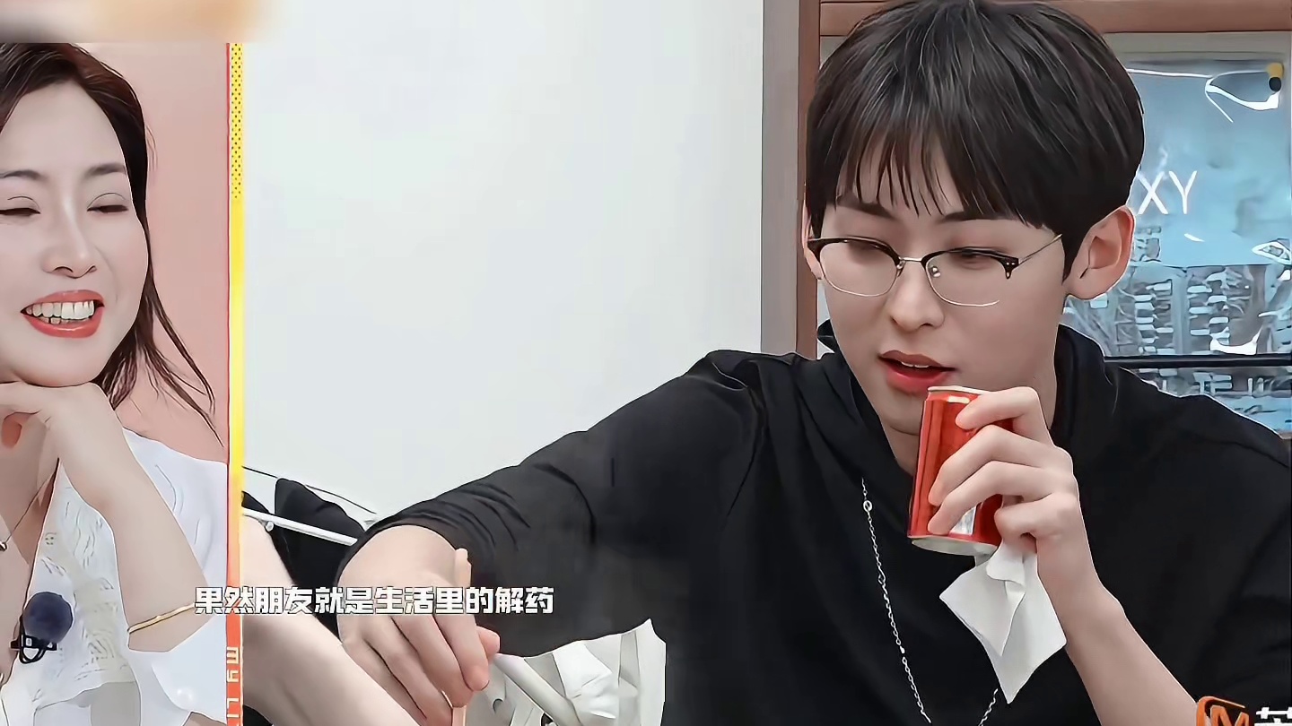 朋友不仅是自己选的亲人 也是生活里的解药