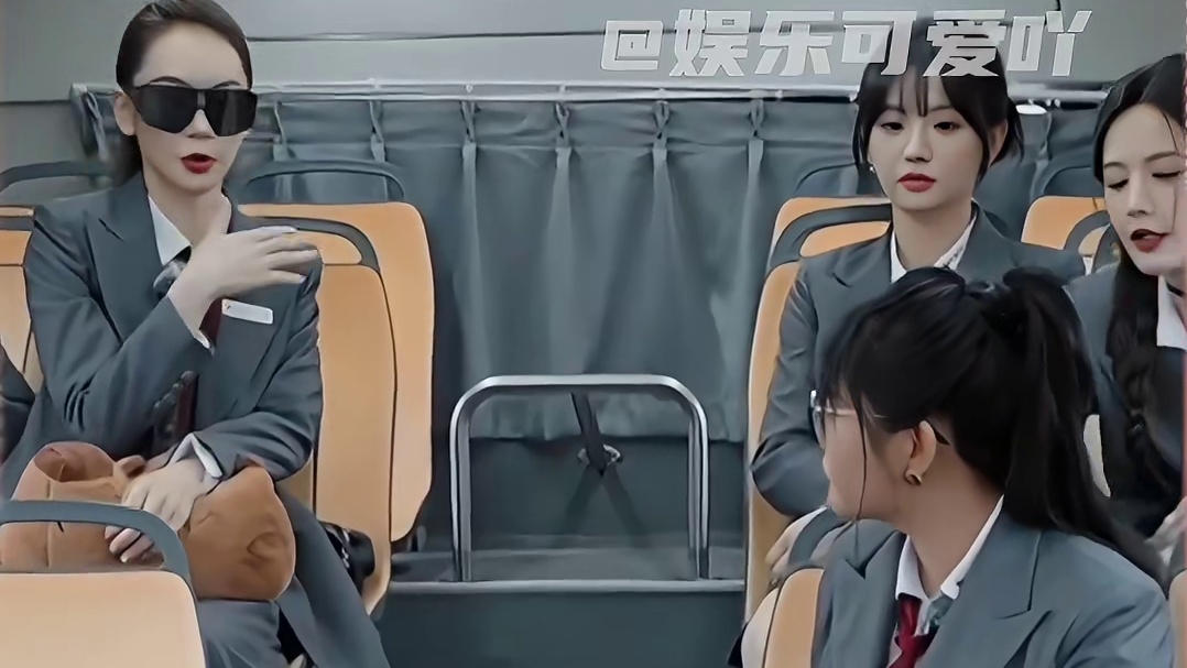 戚薇生理期也喝冰的，看来以后不能多喝热水了！