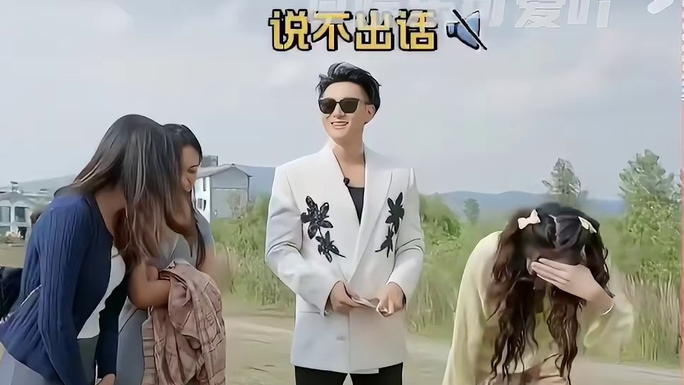 黄子韬被粉丝贴脸开大！