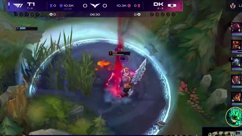T1vsDK速看G2：夏之多兰！Doran狼母开车1撞4秀爆！T1疯狂开战秒AD吓哭了！