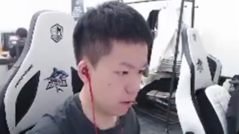 这个社会太复杂了 以后碰到这哥仨我绕着走