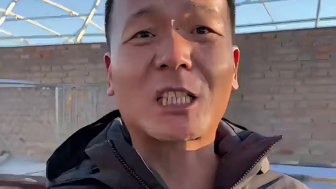 搞笑，这还需要问，这不一眼假么