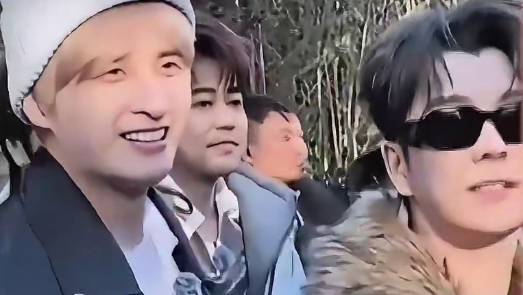 《快乐再出发3》综艺录制，与园区游客起冲突！