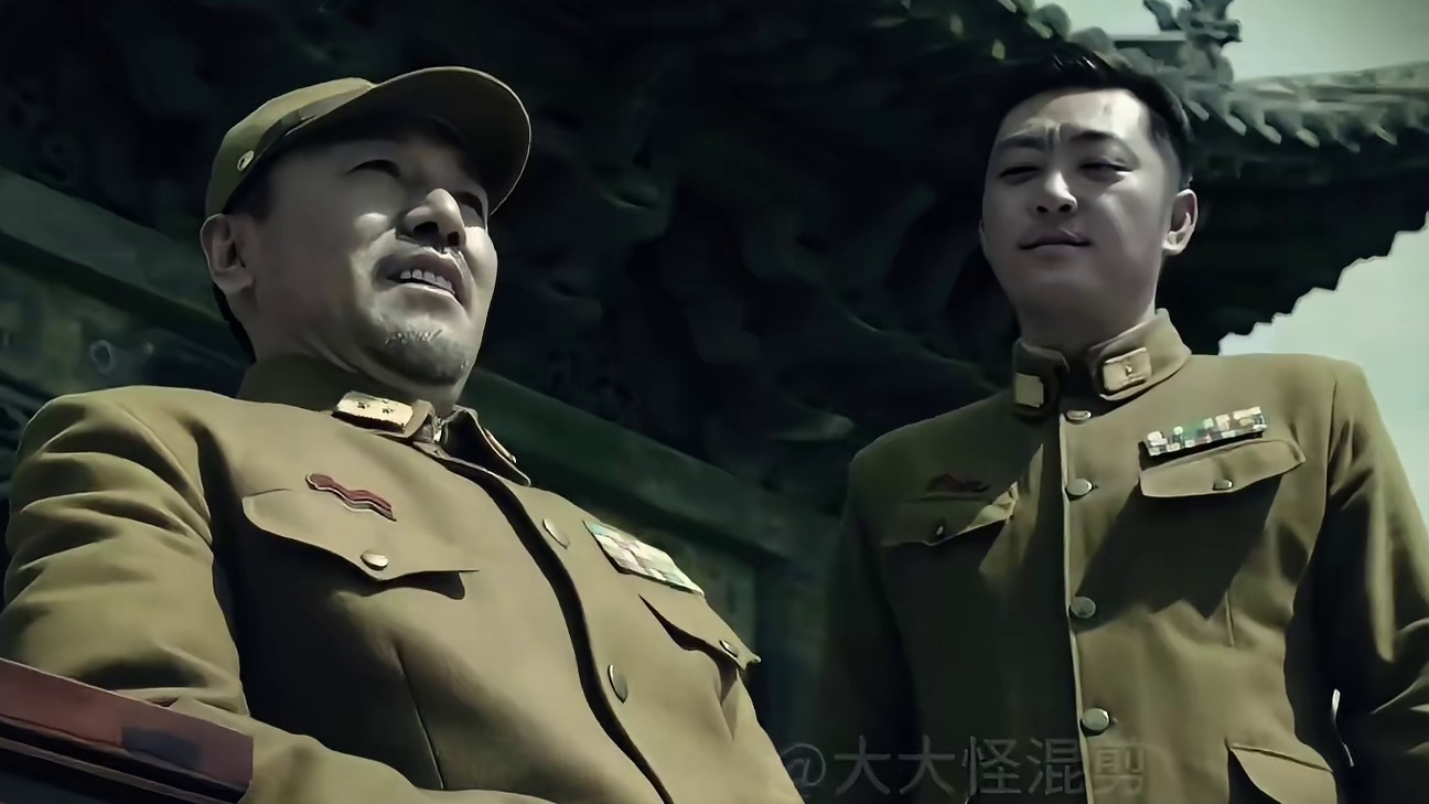 “小鬼子顶级特务悄悄潜入村子，结果被大爷一锅端”